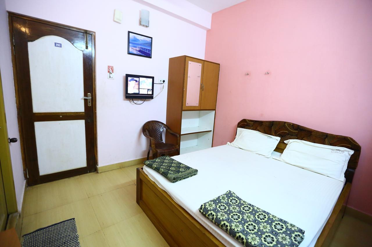 Abirami Residency Hotel Tirukkadaiyur ภายนอก รูปภาพ